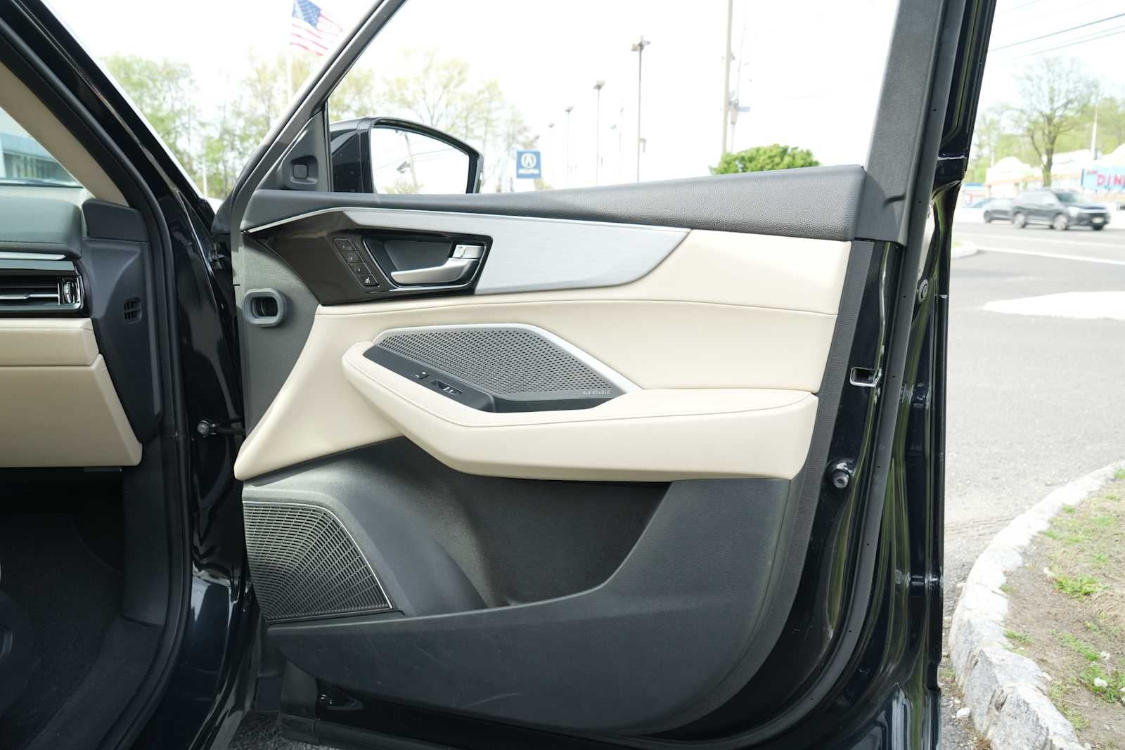 2024 Acura MDX SH-AWD w/Technology Package