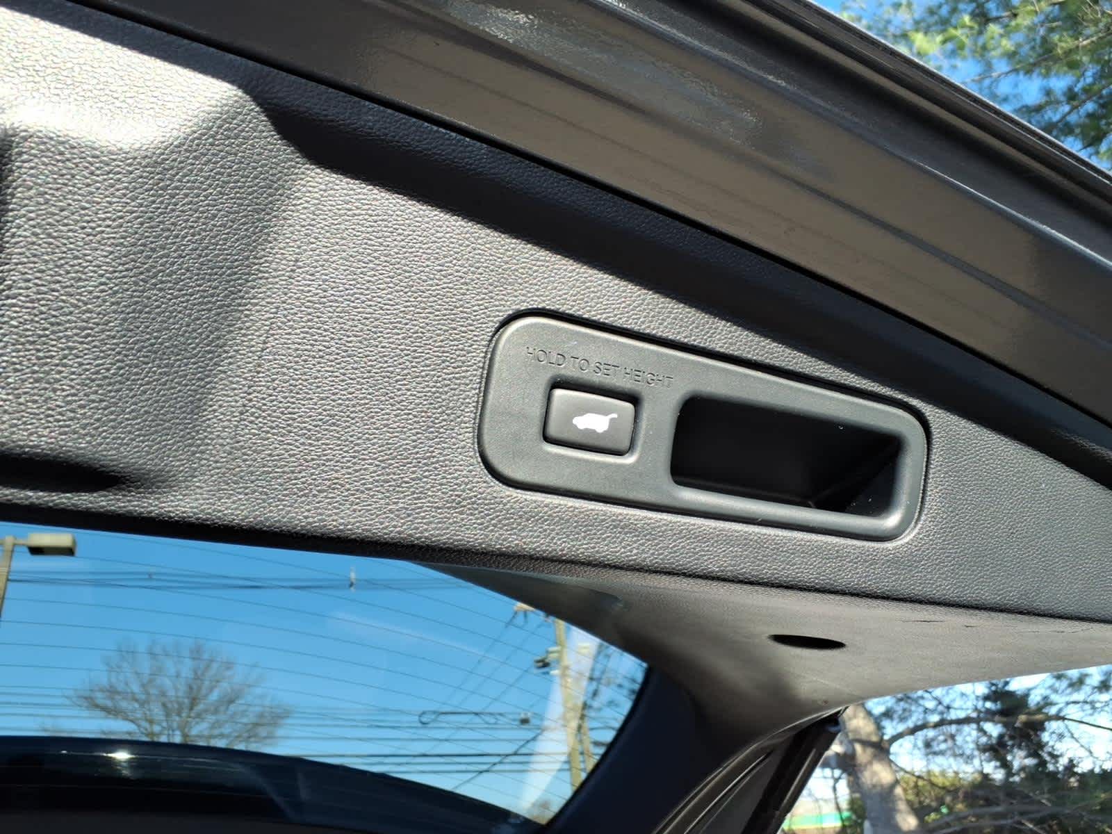 2024 Acura MDX SH-AWD w/Technology Package