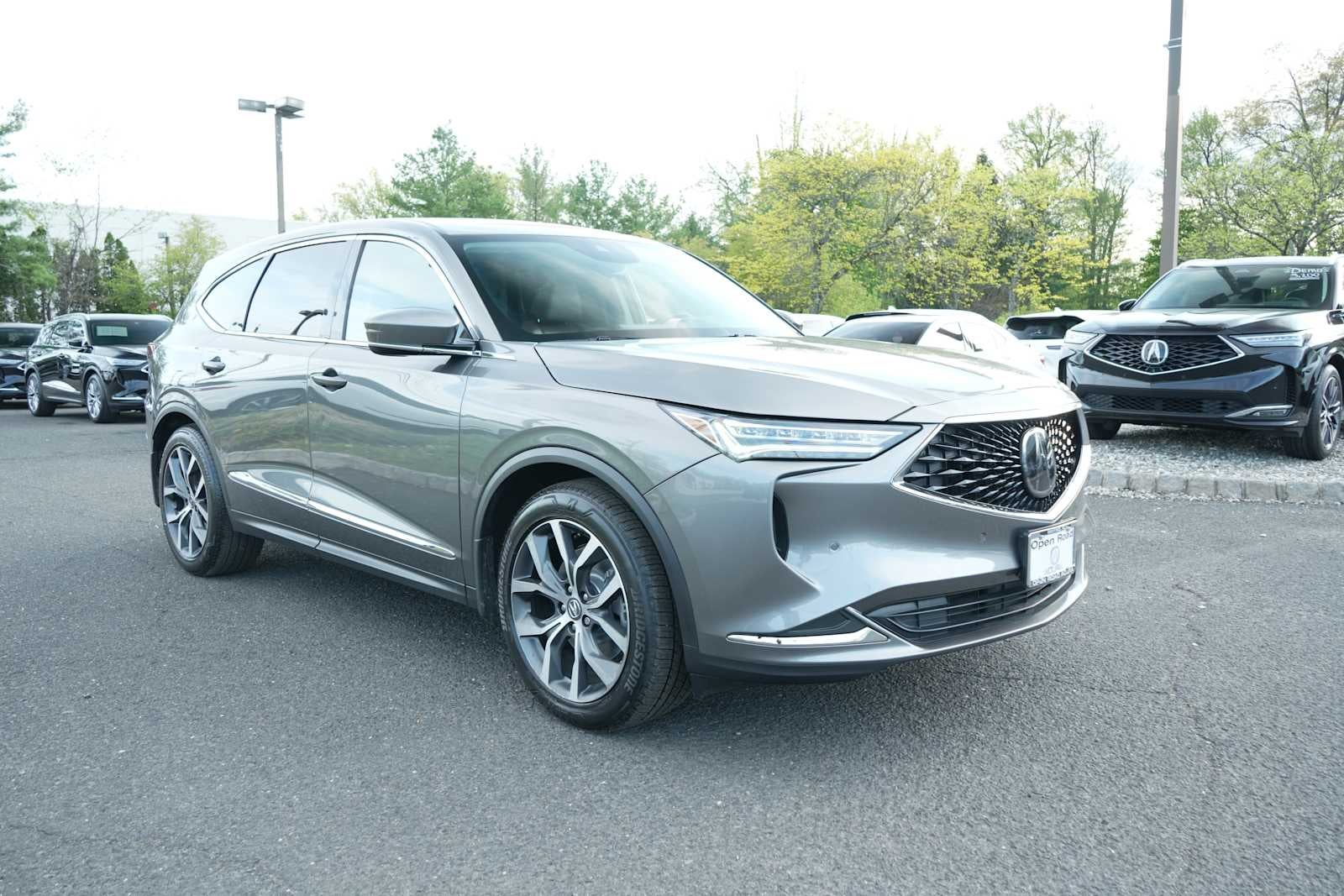 2024 Acura MDX SH-AWD w/Technology Package
