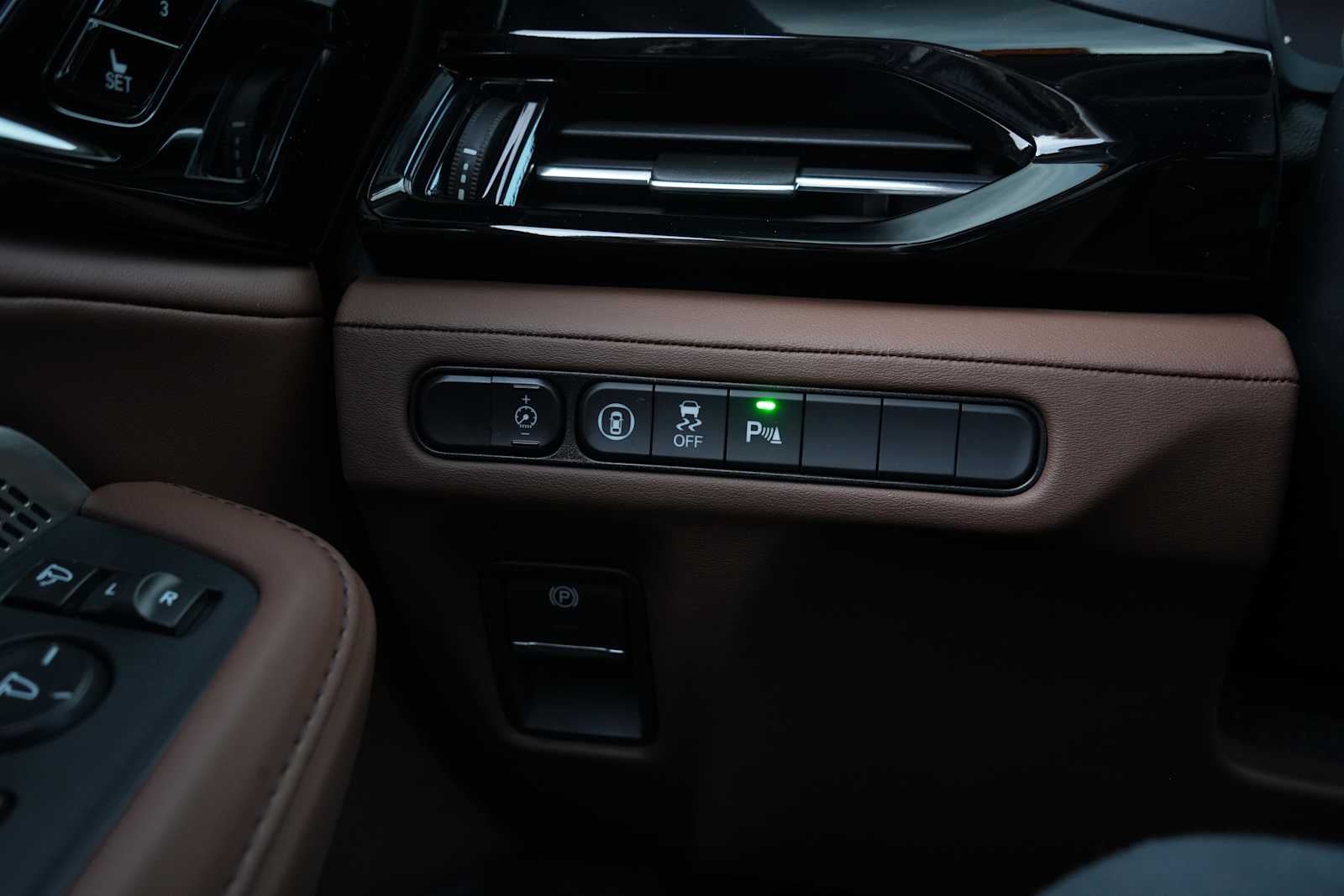 2024 Acura MDX SH-AWD w/Technology Package