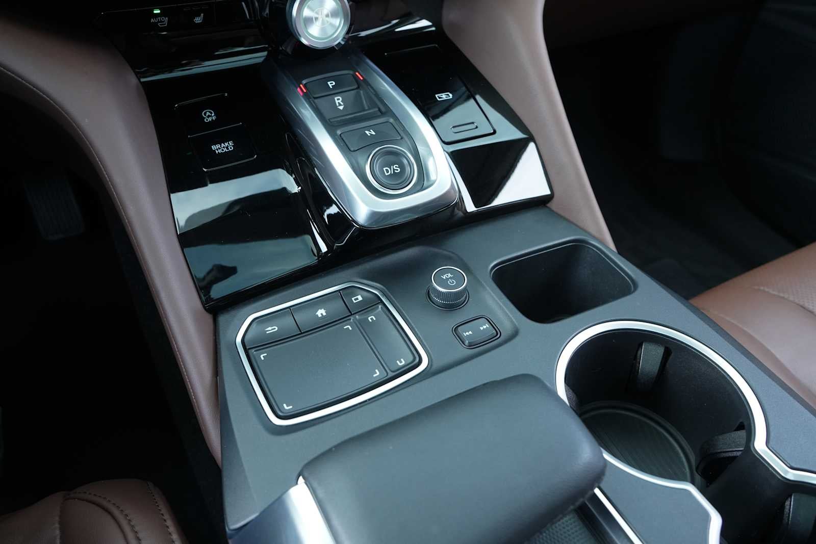 2024 Acura MDX SH-AWD w/Technology Package