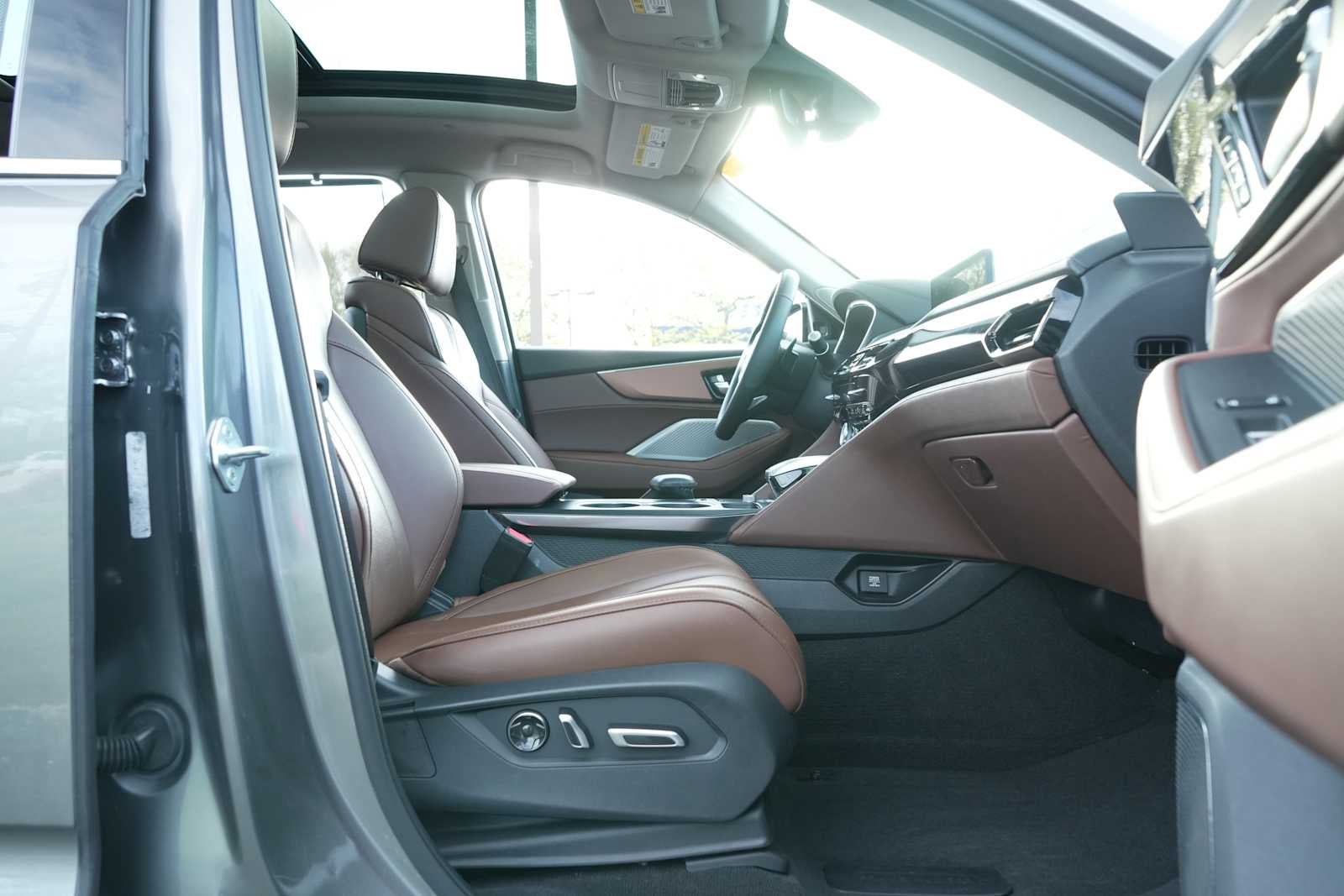 2024 Acura MDX SH-AWD w/Technology Package