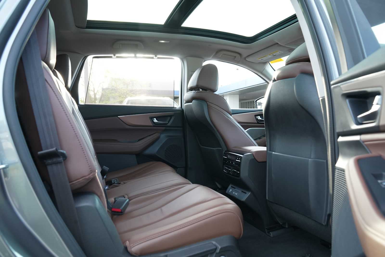 2024 Acura MDX SH-AWD w/Technology Package
