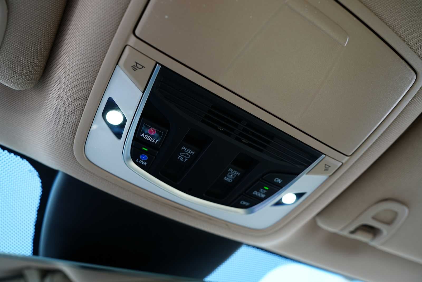 2024 Acura MDX SH-AWD w/Technology Package