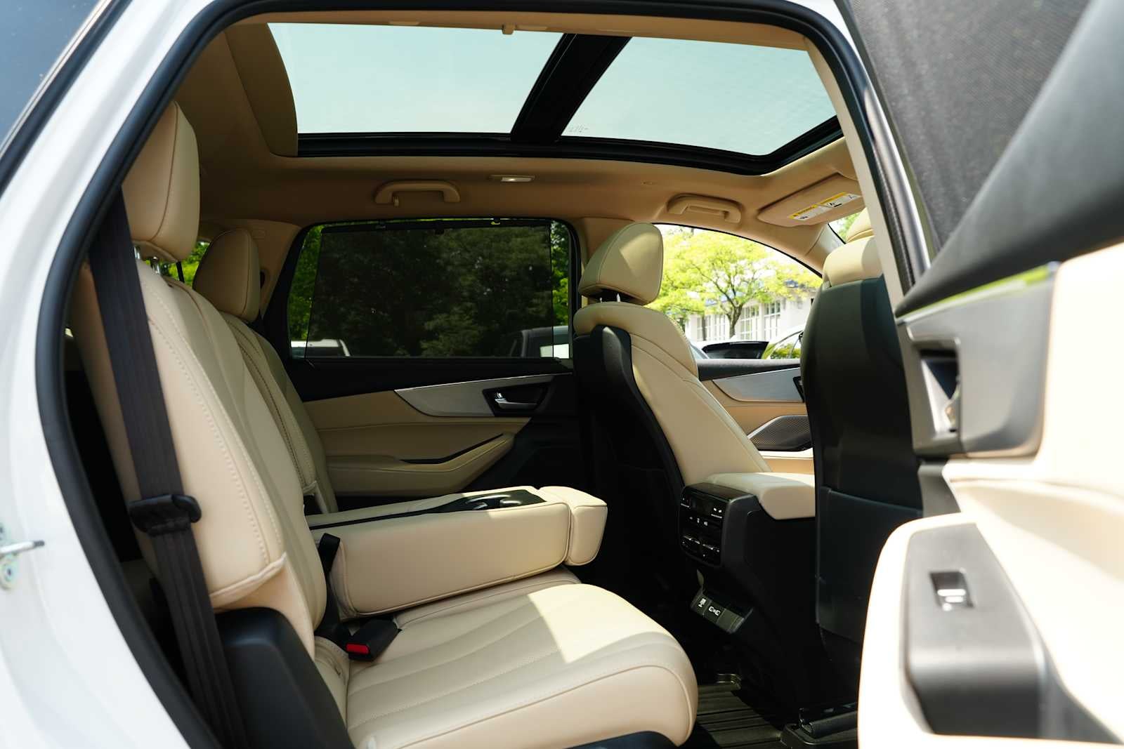 2024 Acura MDX SH-AWD w/Technology Package
