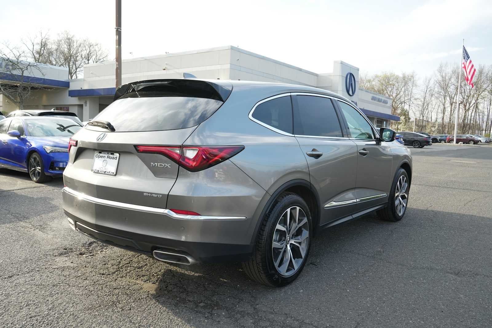 2024 Acura MDX SH-AWD w/Technology Package