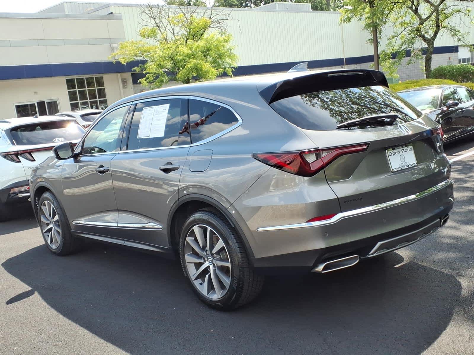 2025 Acura MDX SH-AWD w/Technology Package