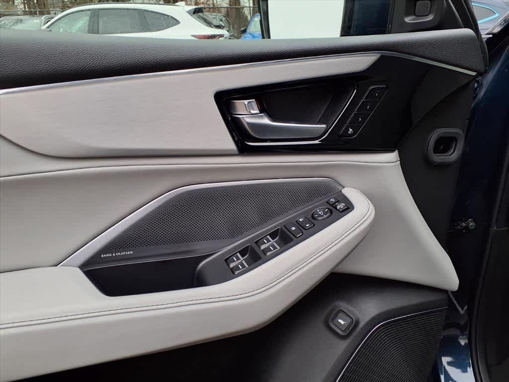 2026 Acura MDX SH-AWD w/Technology Package