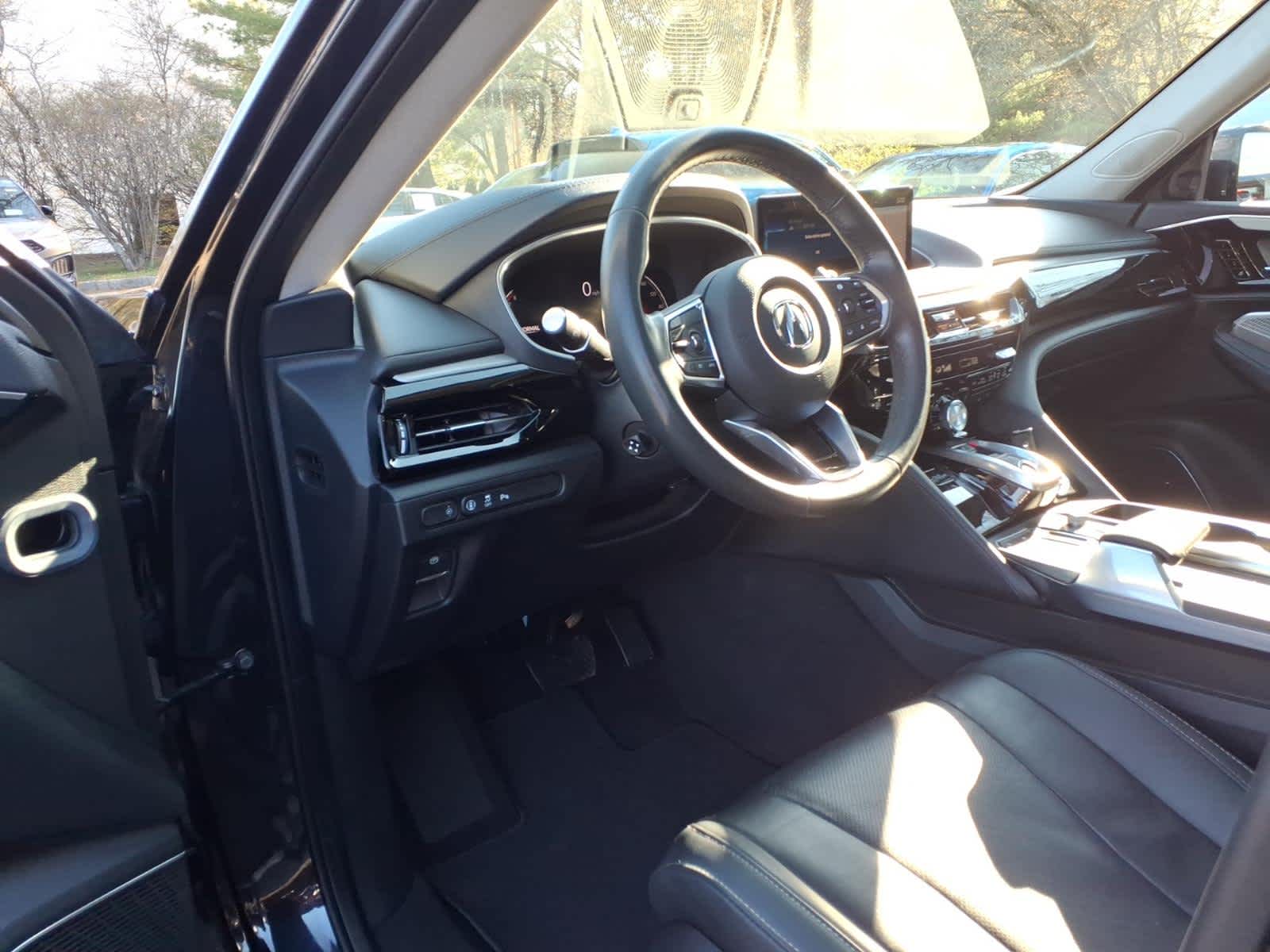 2024 Acura MDX SH-AWD w/Technology Package