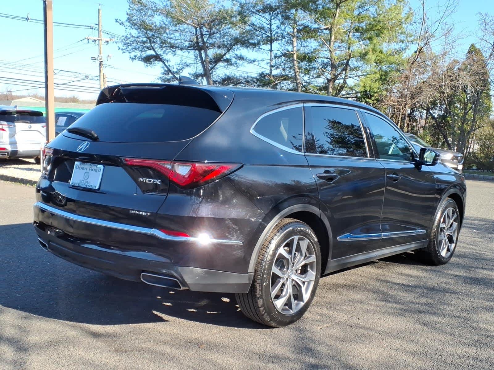 2024 Acura MDX SH-AWD w/Technology Package