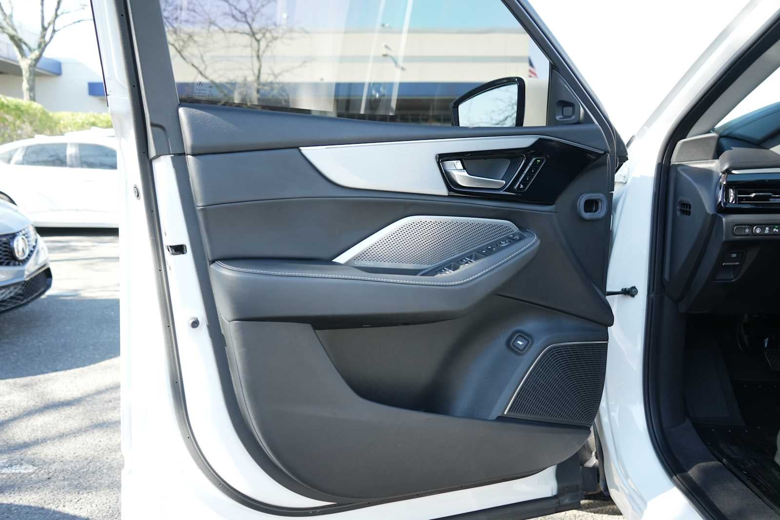 2024 Acura MDX SH-AWD w/Technology Package