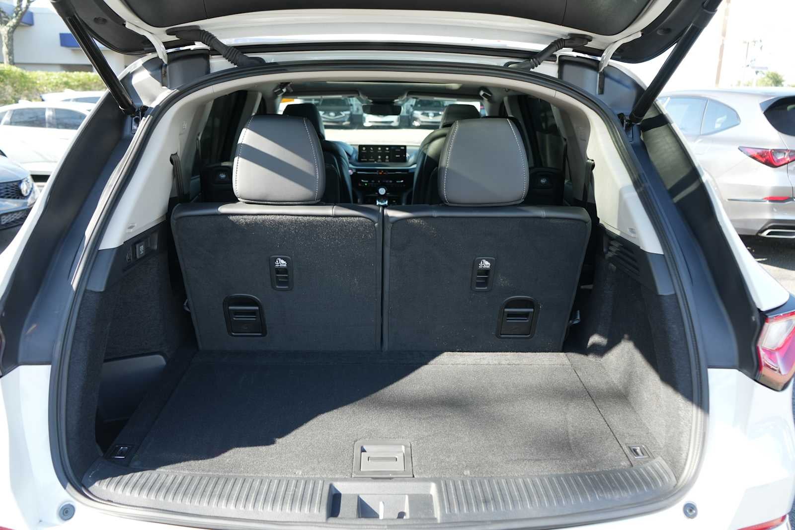 2024 Acura MDX SH-AWD w/Technology Package