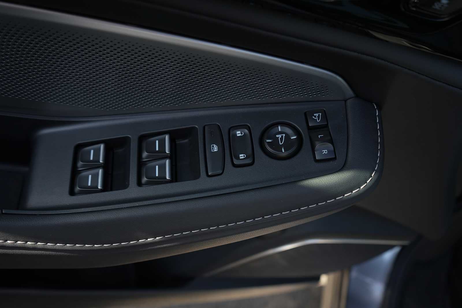 2026 Acura MDX SH-AWD w/Technology Package