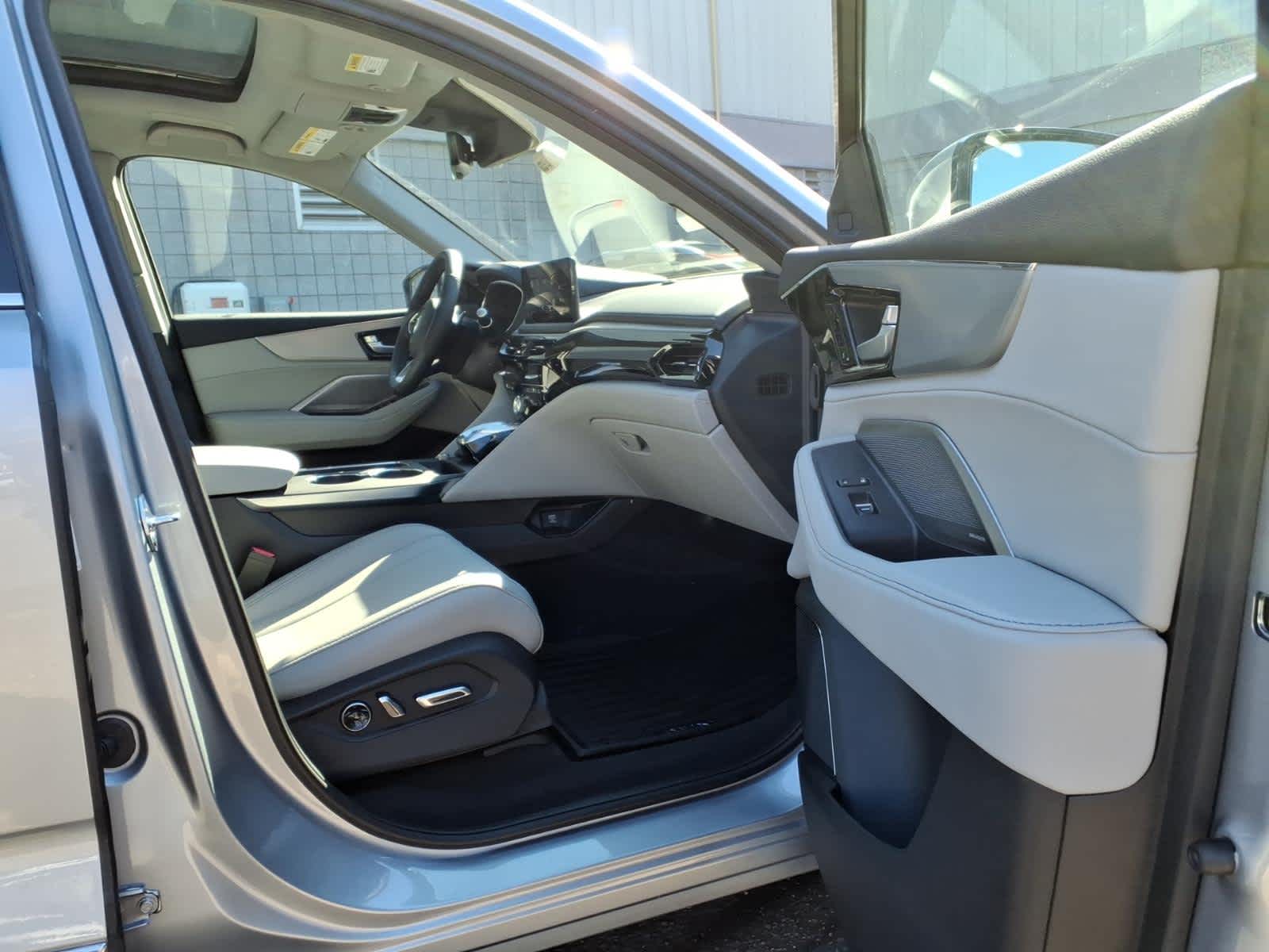 2026 Acura MDX SH-AWD w/Technology Package