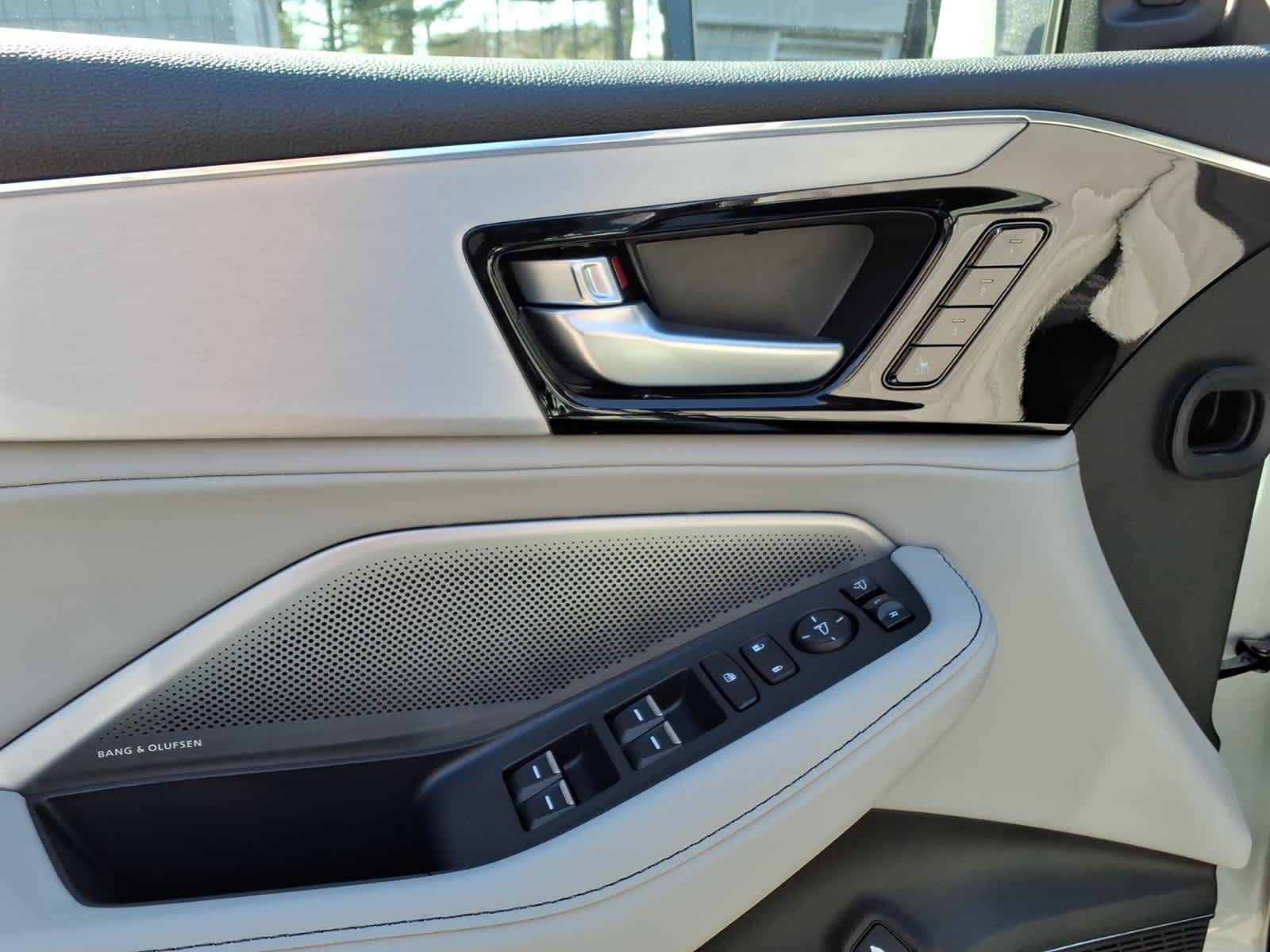 2026 Acura MDX SH-AWD w/Technology Package