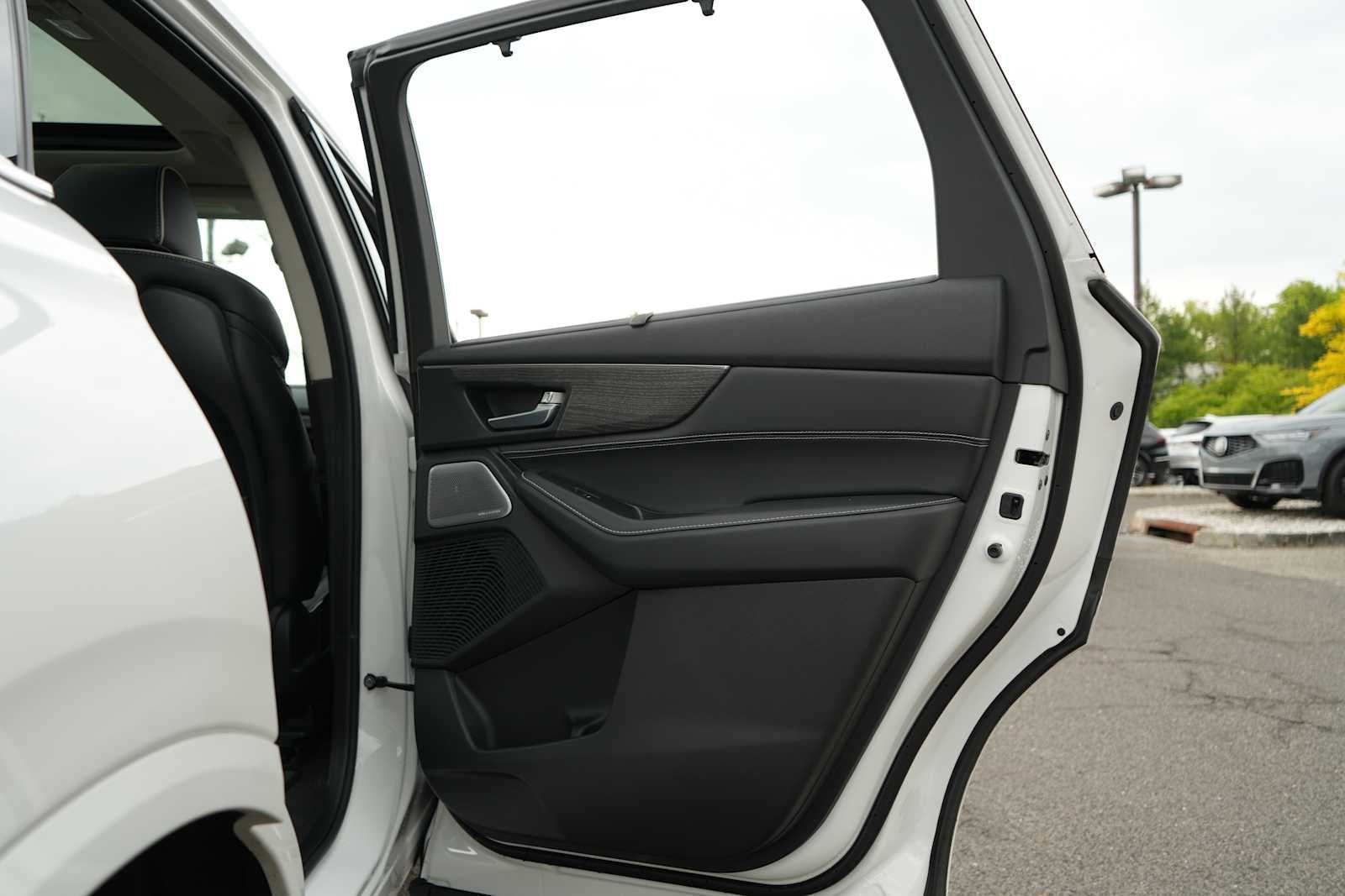 2026 Acura MDX SH-AWD w/Advance Package
