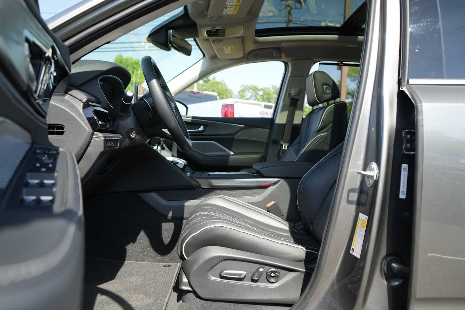 2026 Acura MDX SH-AWD w/Advance Package