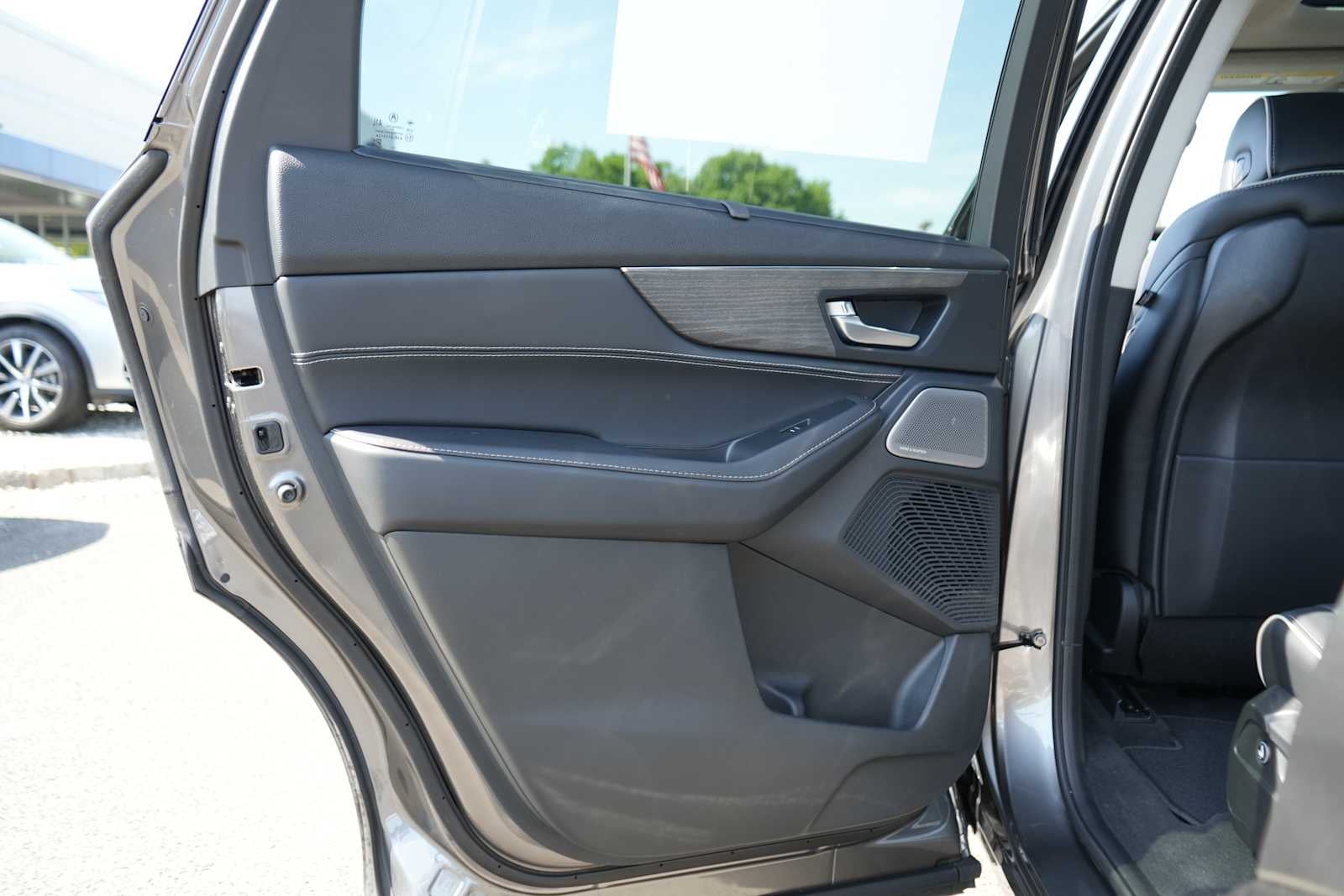 2026 Acura MDX SH-AWD w/Advance Package