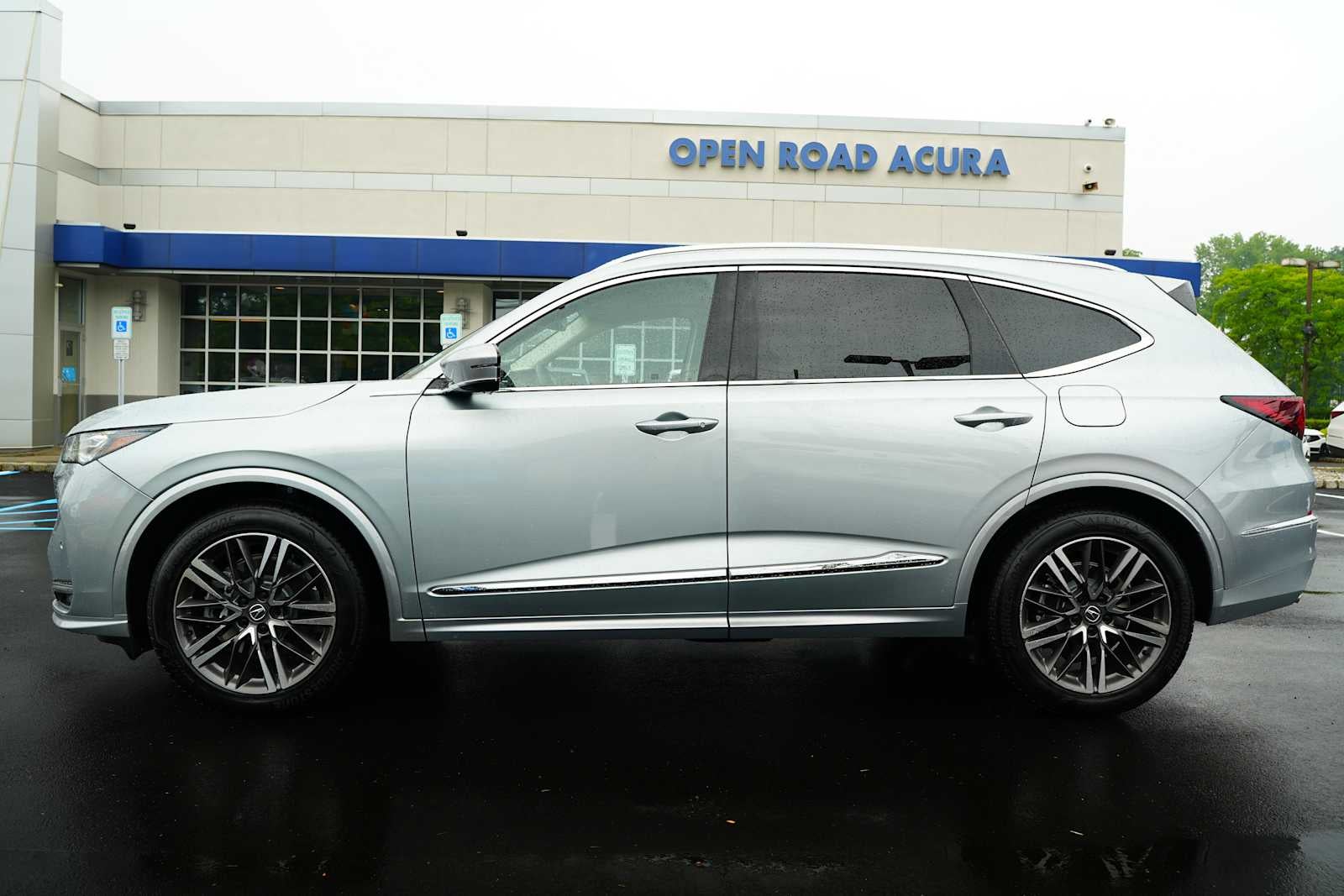 2026 Acura MDX SH-AWD w/Advance Package