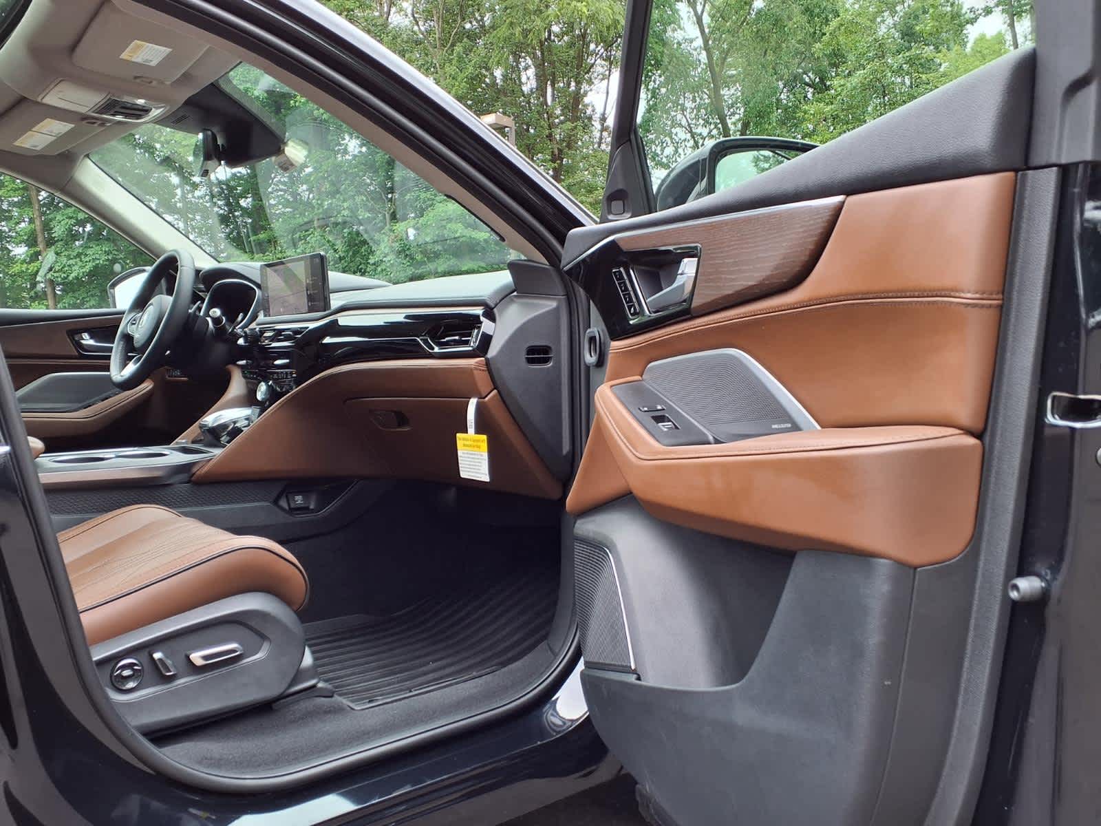 2026 Acura MDX SH-AWD w/Advance Package