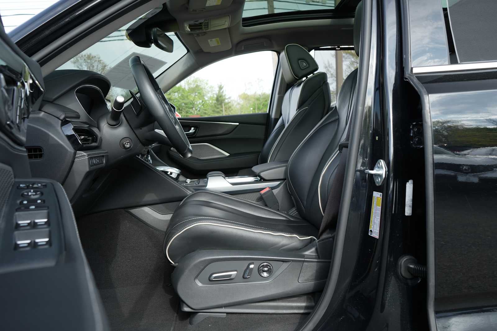 2023 Acura MDX SH-AWD w/Advance Package