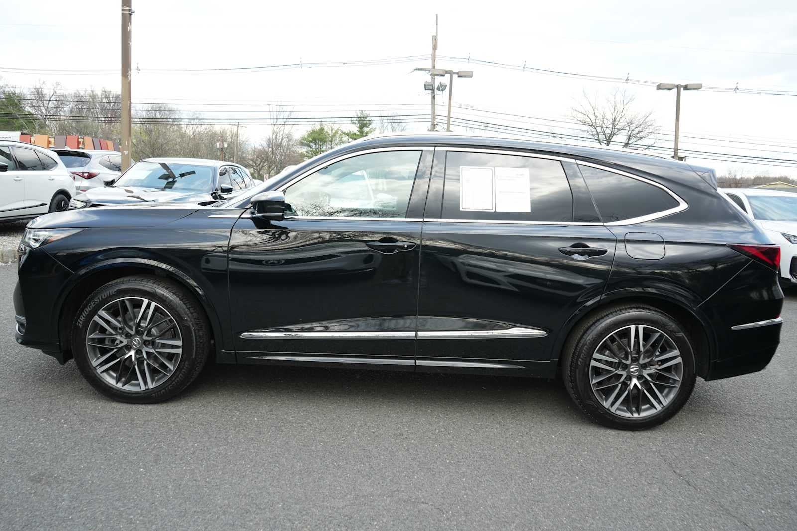 2025 Acura MDX SH-AWD w/Advance Package