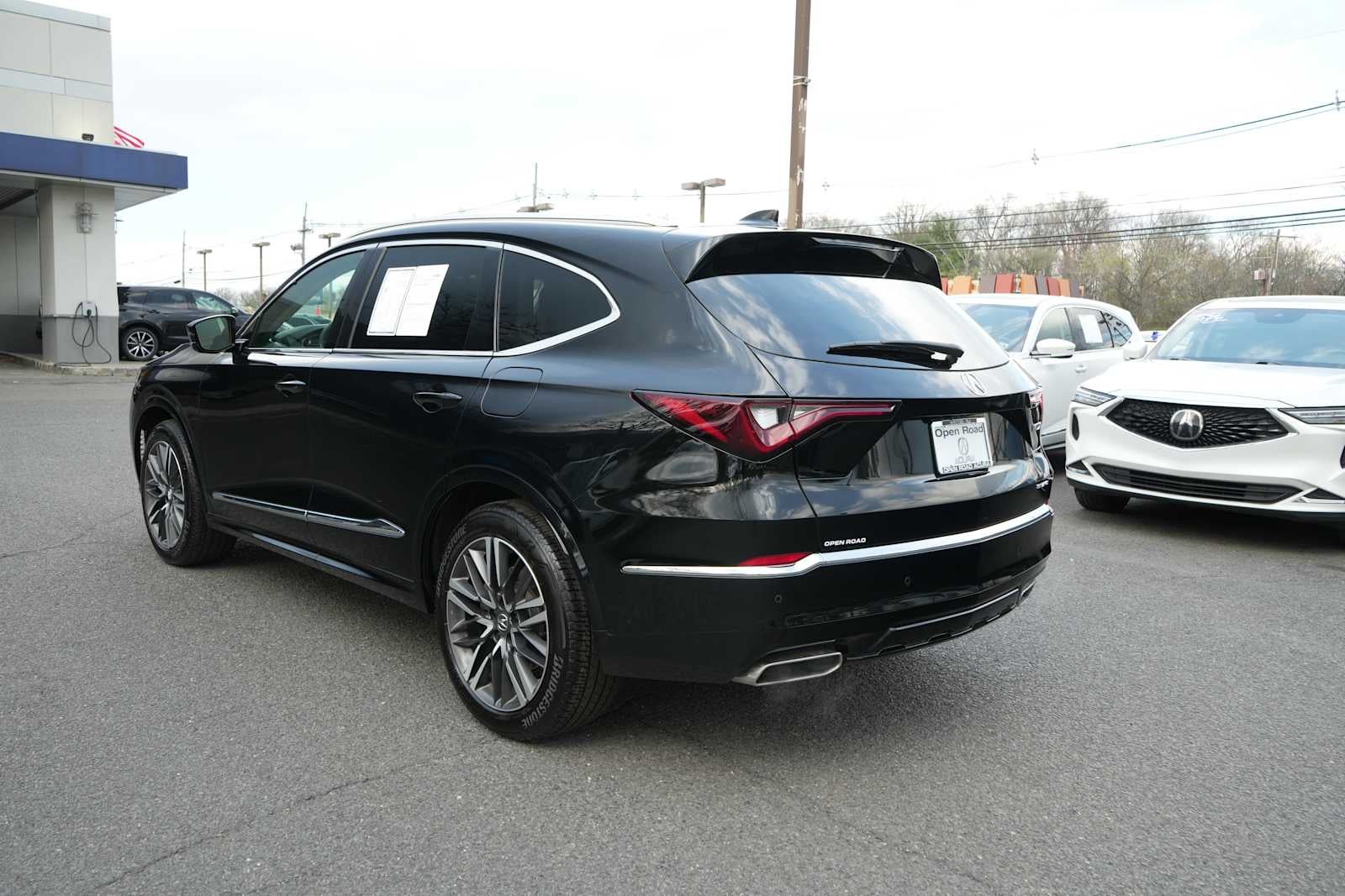 2025 Acura MDX SH-AWD w/Advance Package