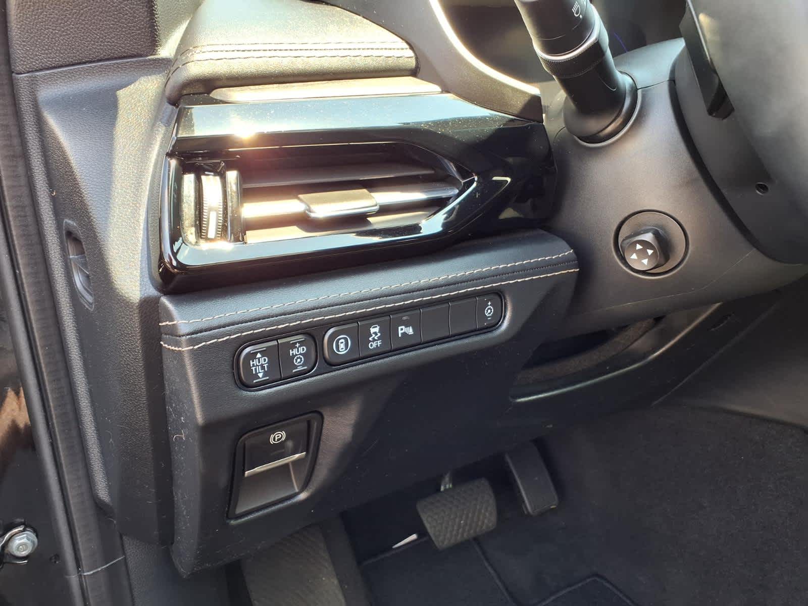 2025 Acura MDX SH-AWD w/Advance Package
