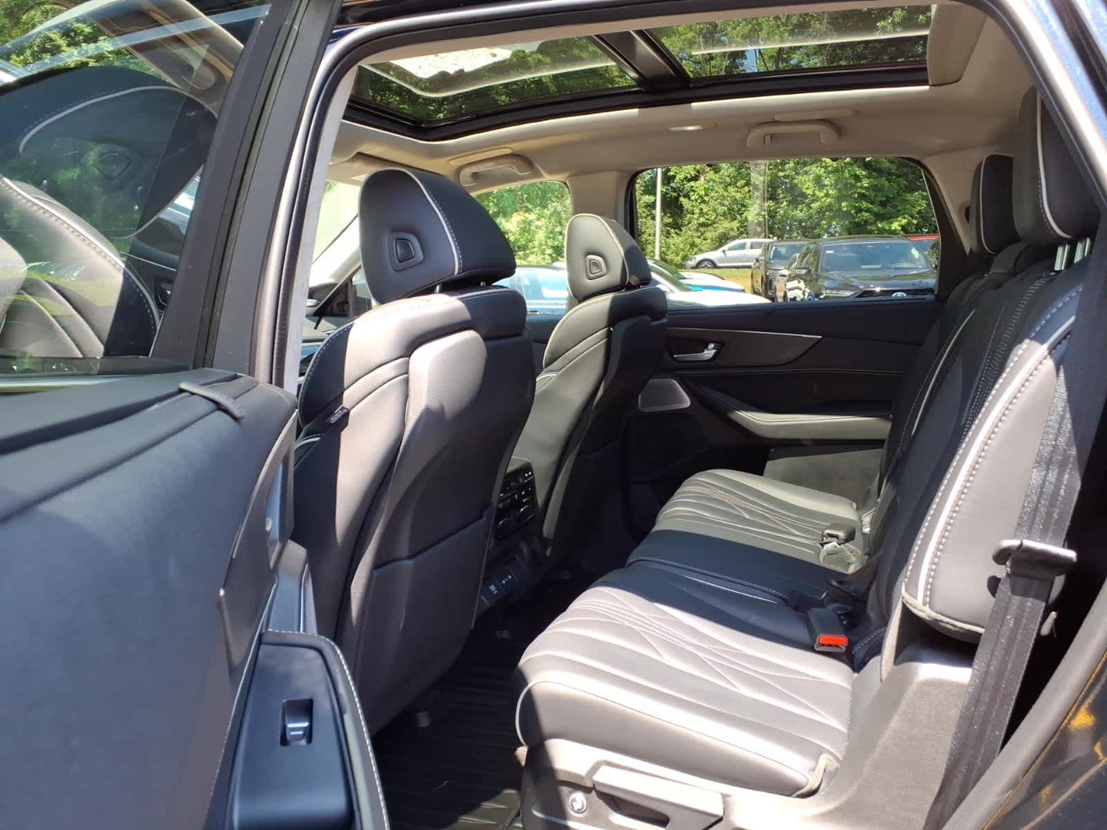 2026 Acura MDX SH-AWD w/Advance Package