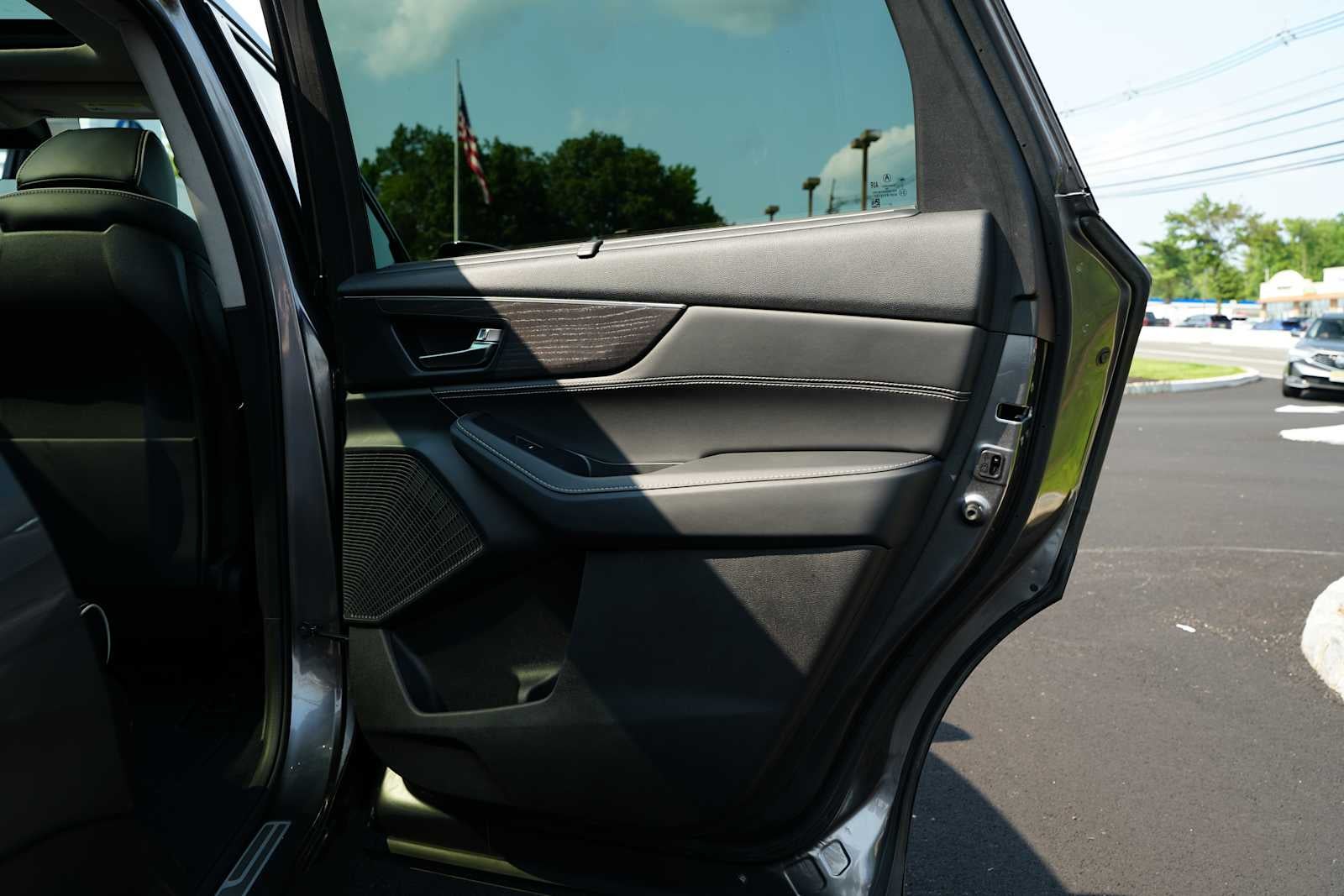 2023 Acura MDX SH-AWD w/Advance Package