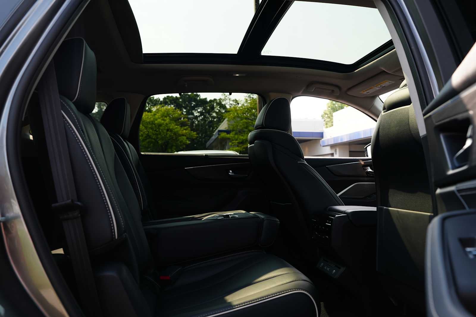 2023 Acura MDX SH-AWD w/Advance Package