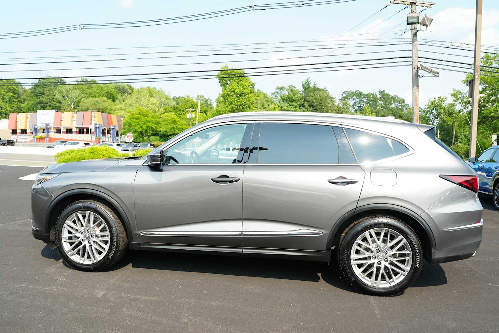 2023 Acura MDX SH-AWD w/Advance Package