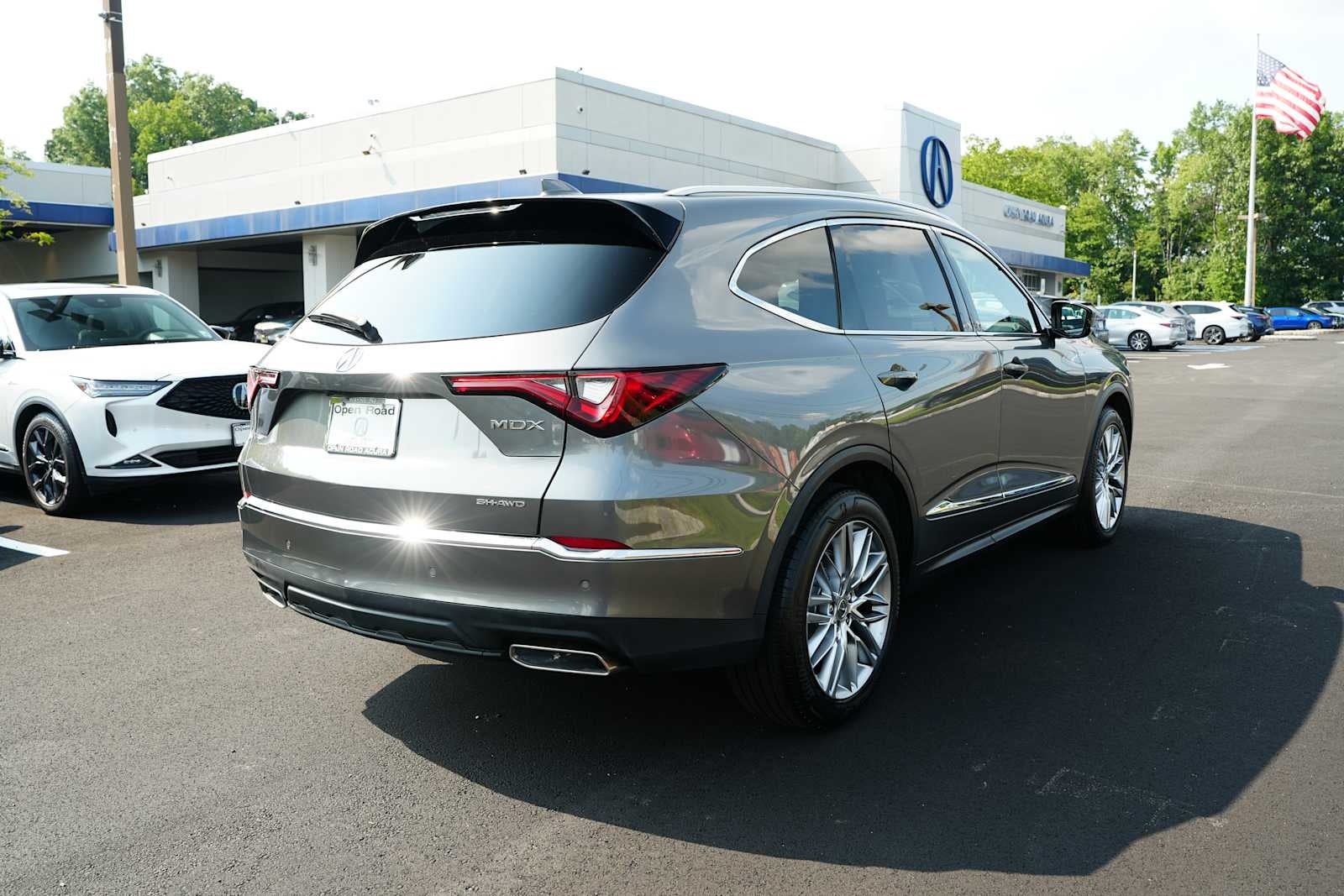 2023 Acura MDX SH-AWD w/Advance Package