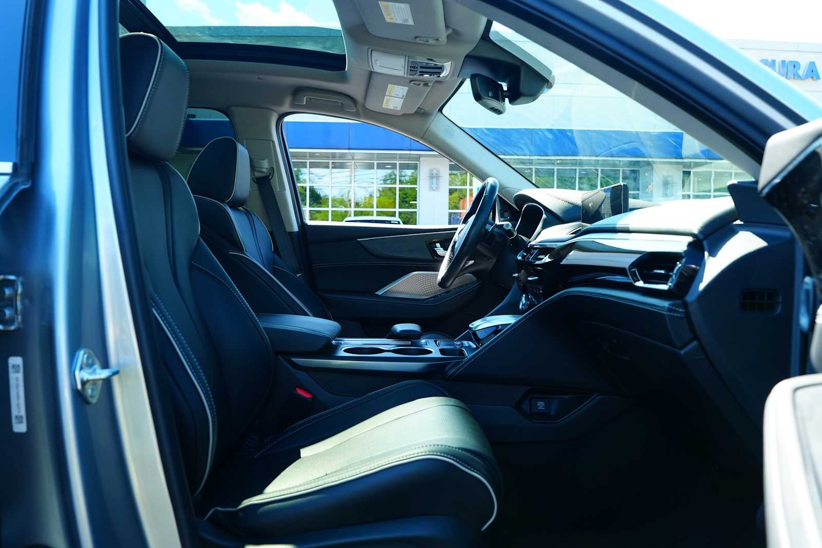 2024 Acura MDX SH-AWD w/Advance Package