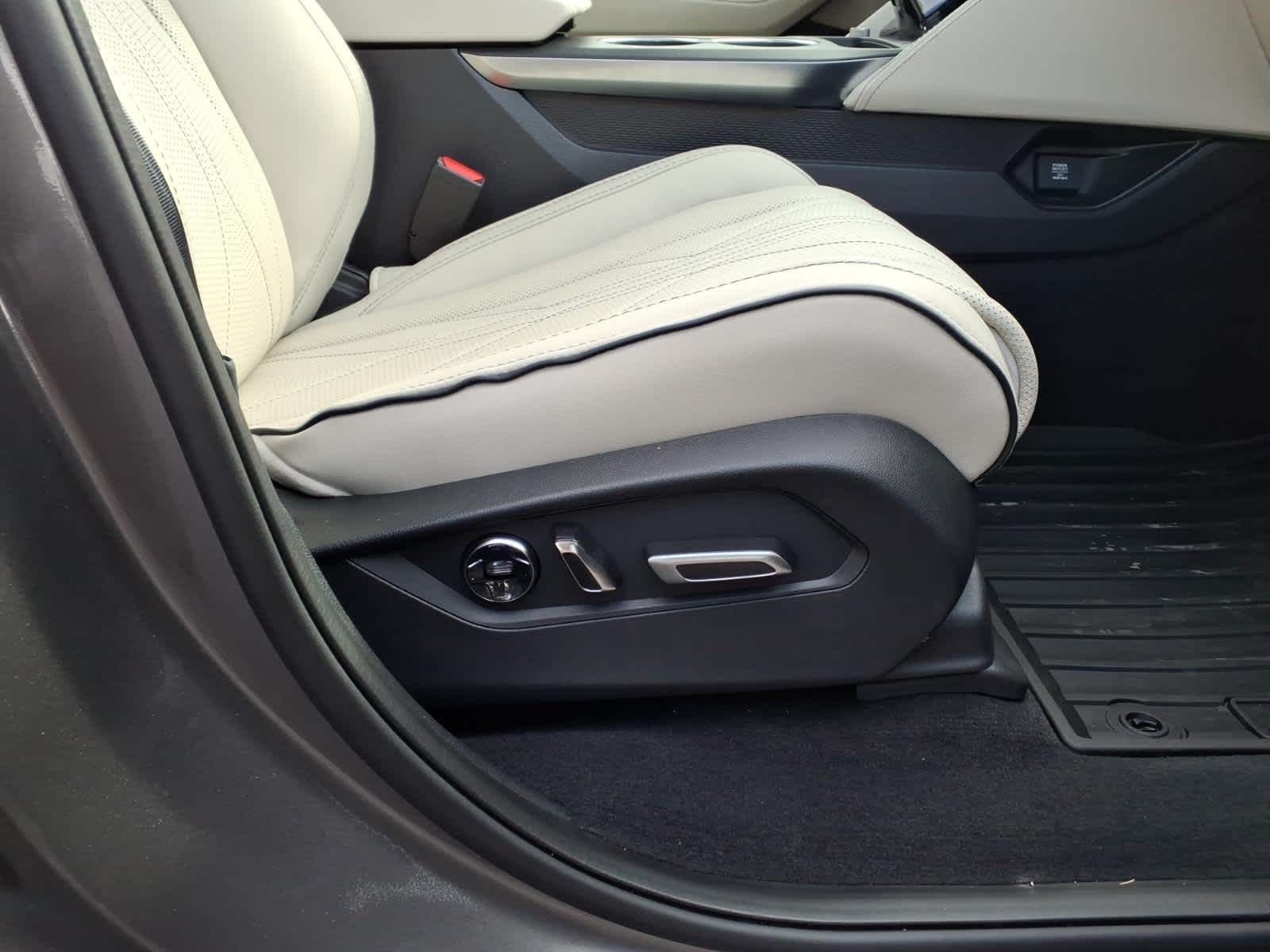 2026 Acura MDX SH-AWD w/A-Spec Advance Package