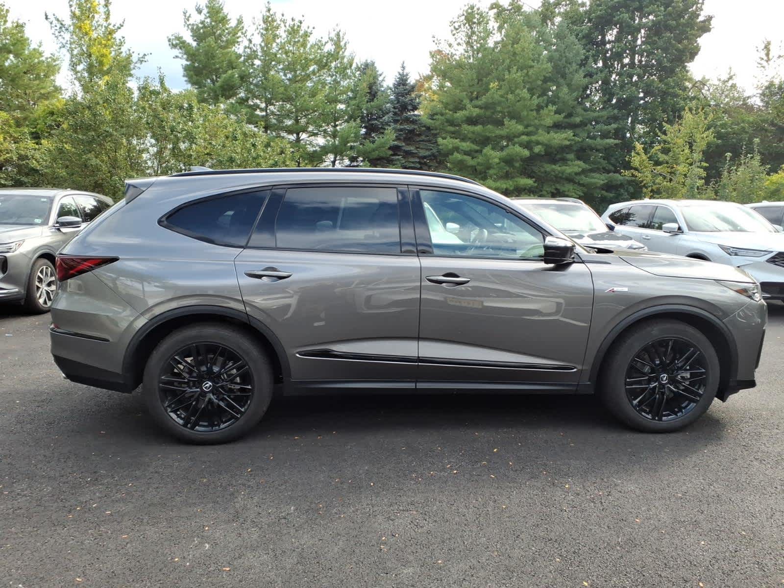 2026 Acura MDX SH-AWD w/A-Spec Advance Package