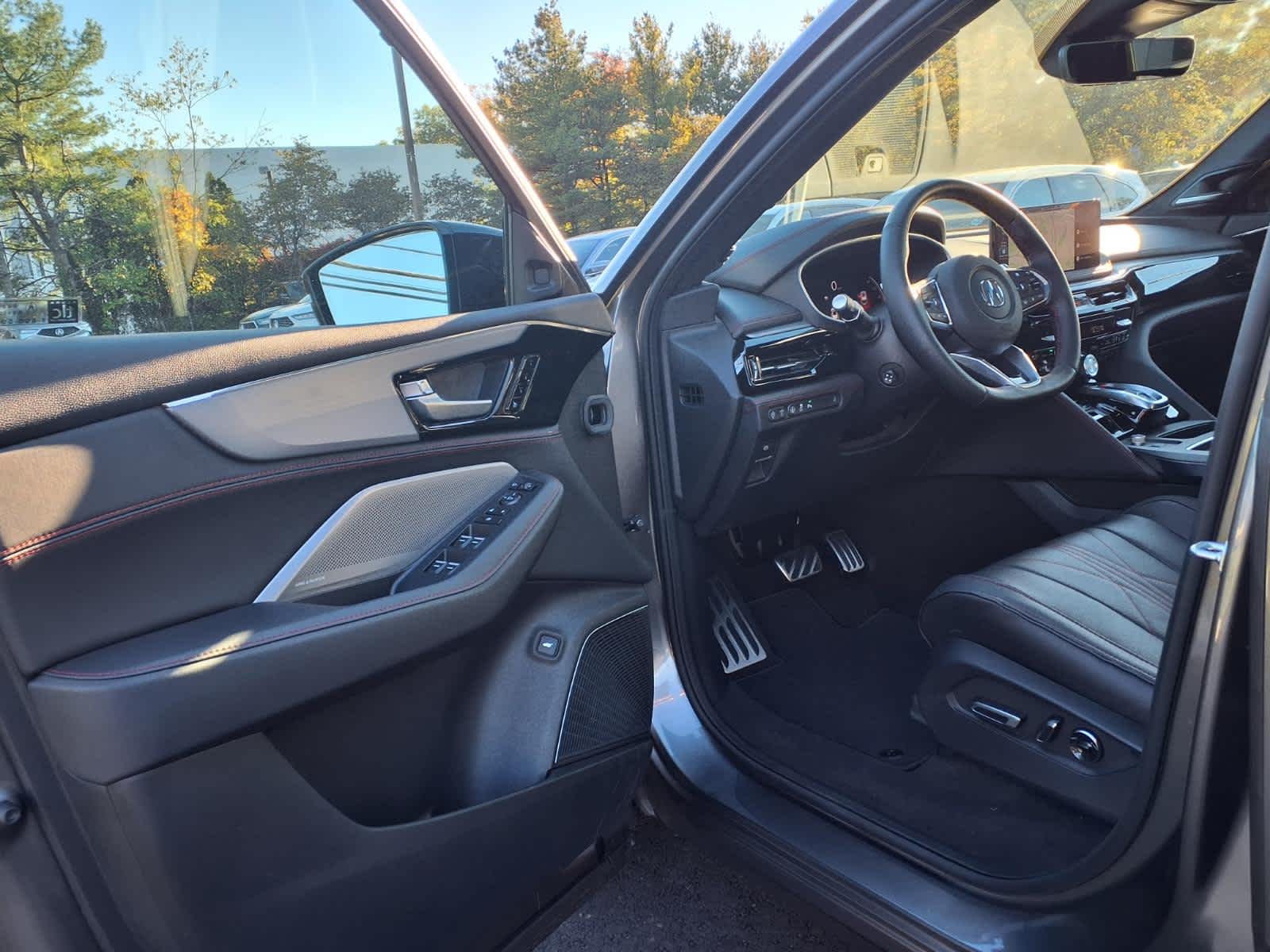 2026 Acura MDX SH-AWD w/A-Spec Advance Package
