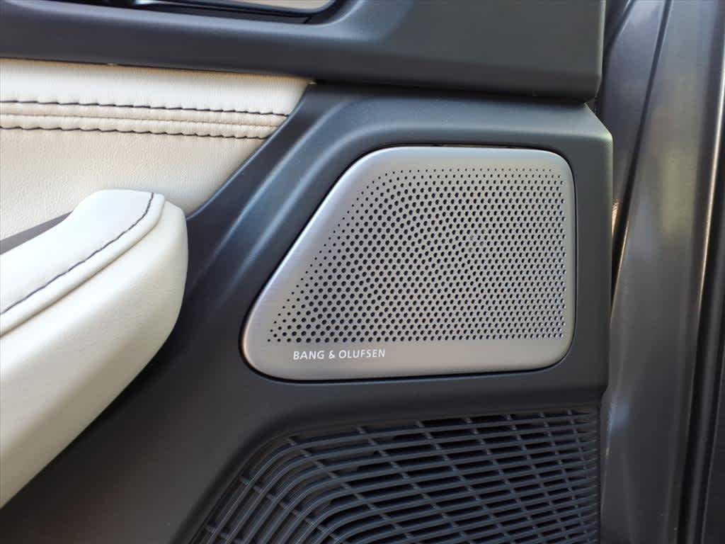 2026 Acura MDX SH-AWD w/A-Spec Advance Package