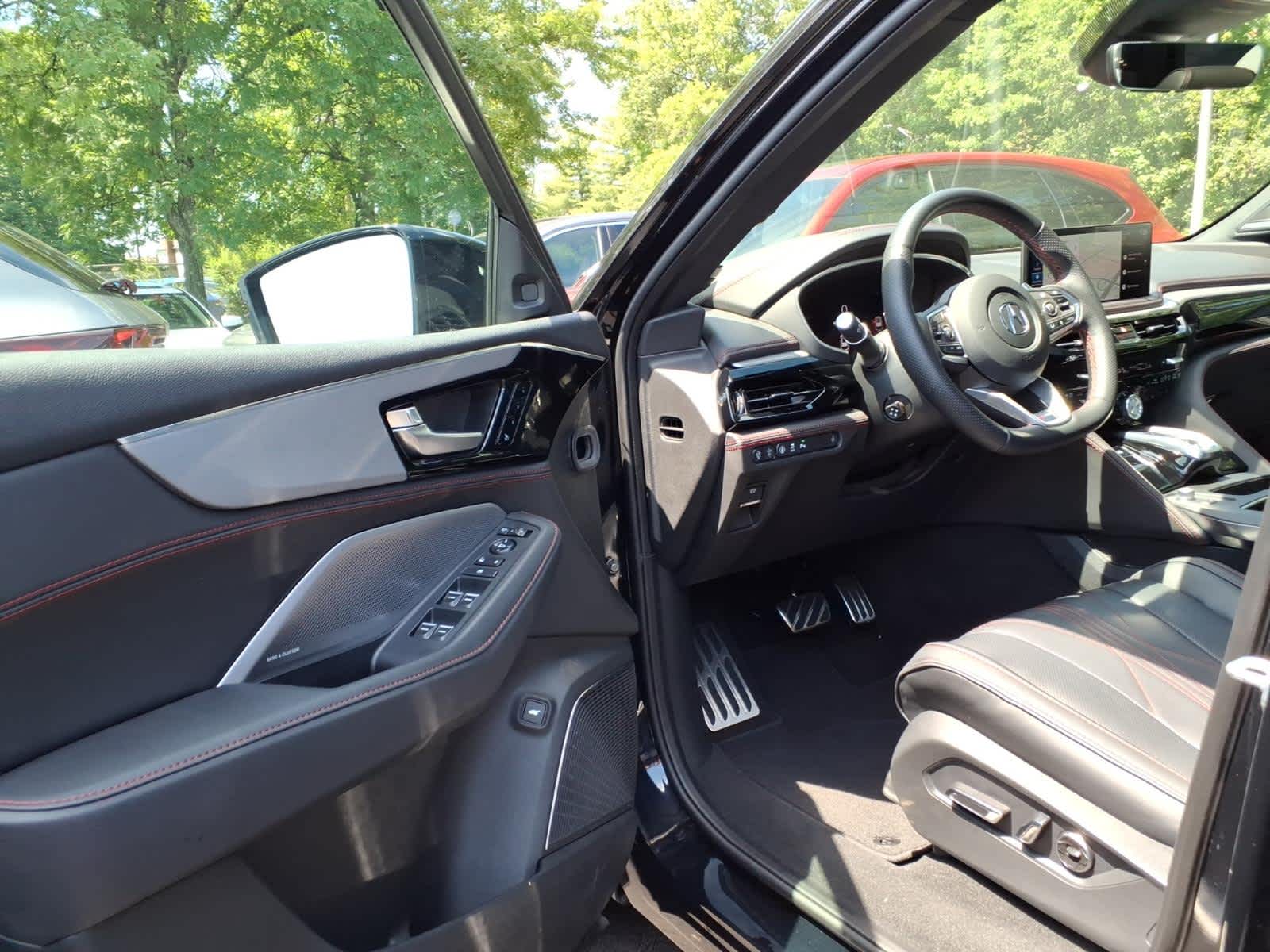 2026 Acura MDX SH-AWD w/A-Spec Advance Package