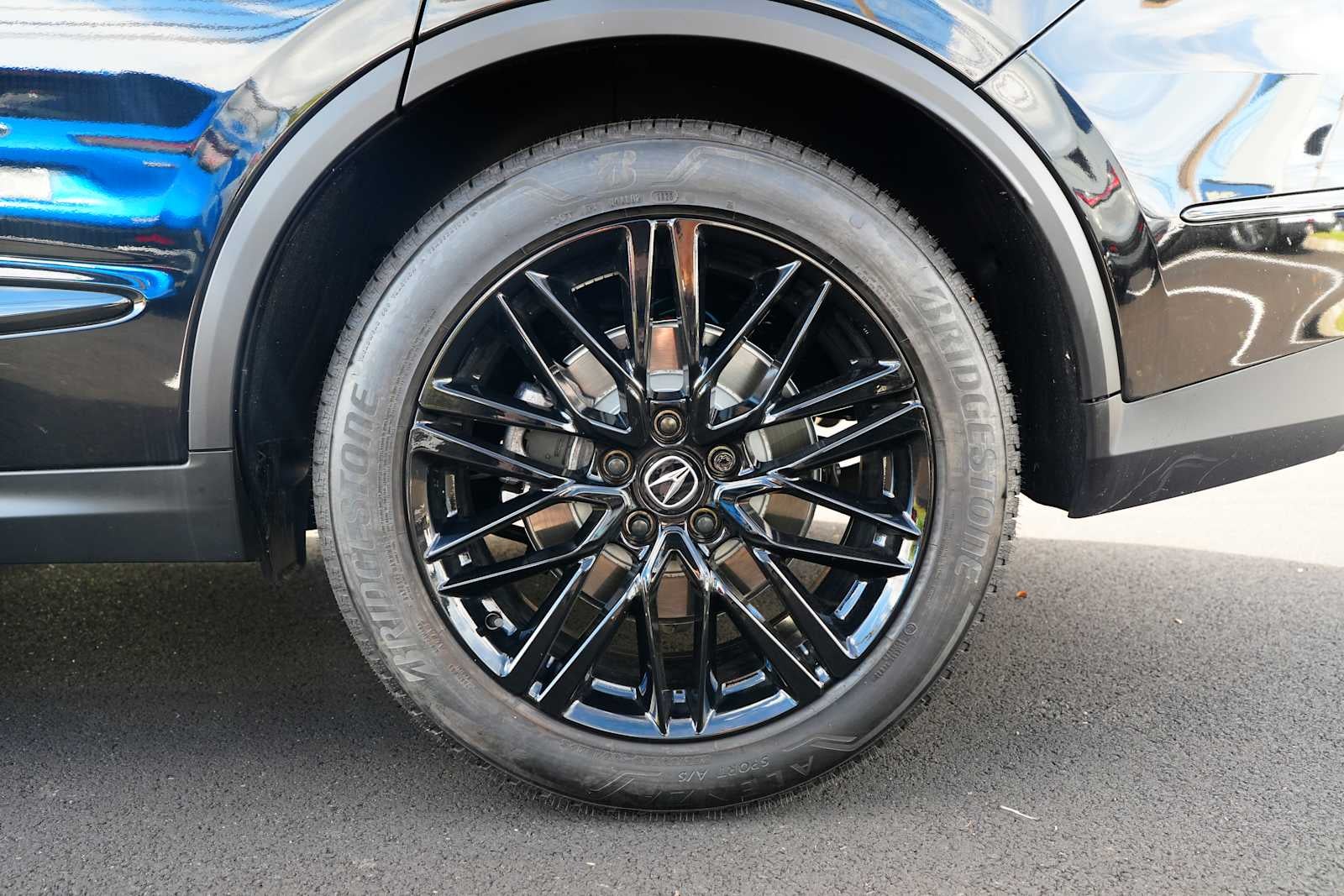 2026 Acura MDX SH-AWD w/A-Spec Advance Package