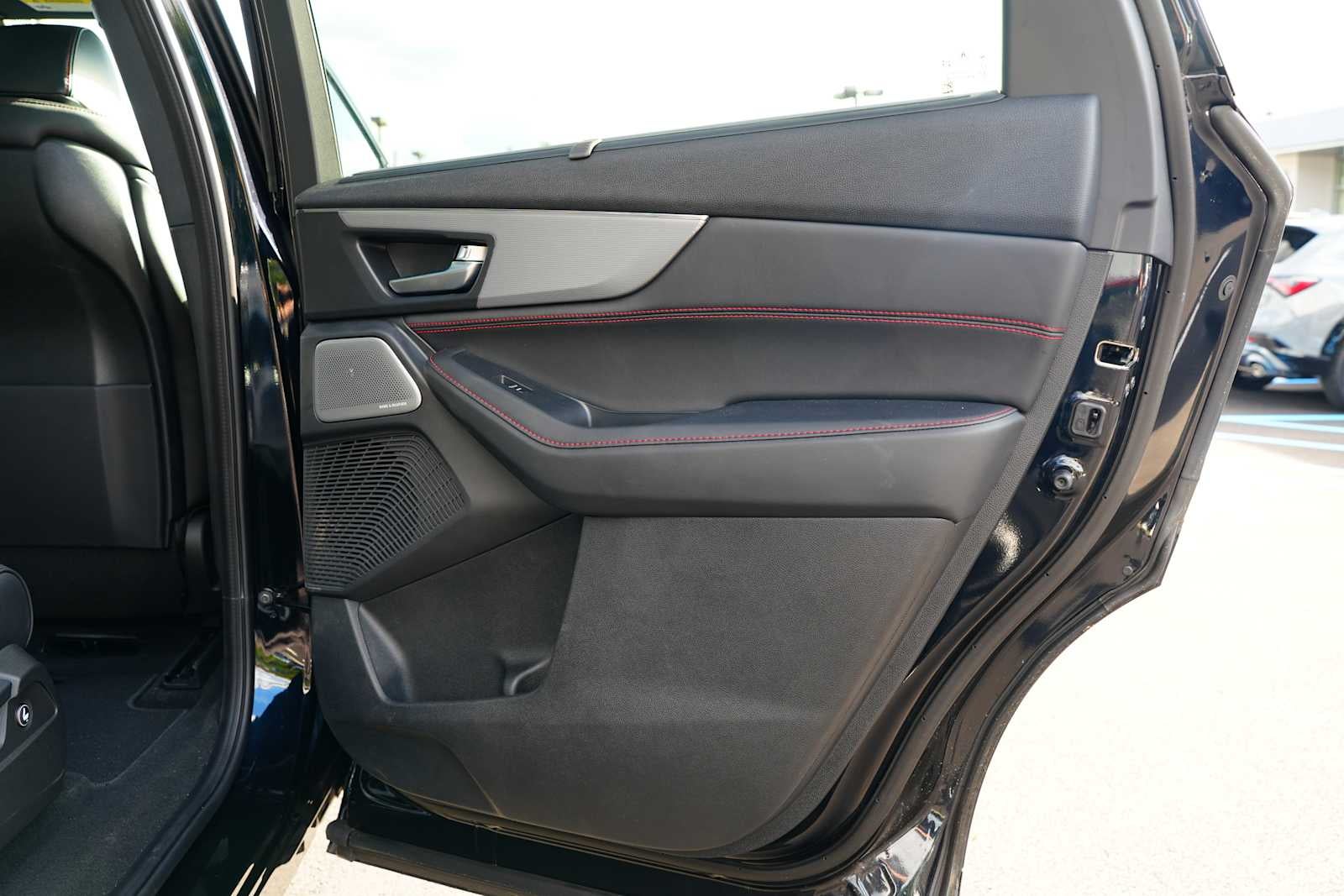 2026 Acura MDX SH-AWD w/A-Spec Advance Package