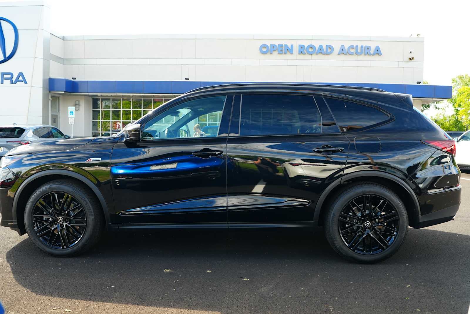2026 Acura MDX SH-AWD w/A-Spec Advance Package