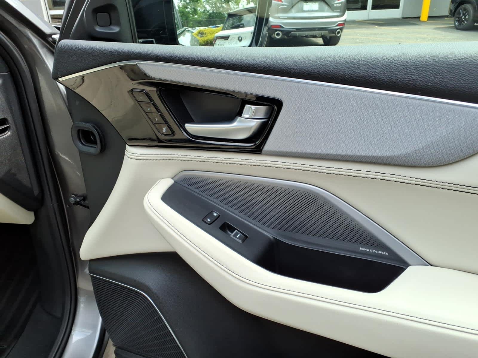 2026 Acura MDX SH-AWD w/A-Spec Advance Package