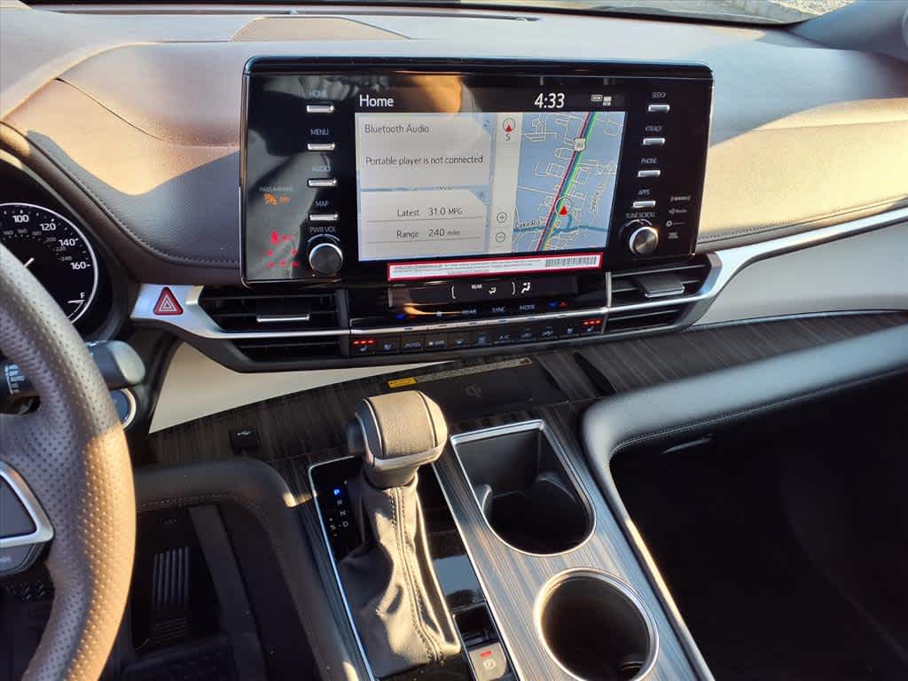 2024 Toyota Sienna Platinum AWD 7-Passenger