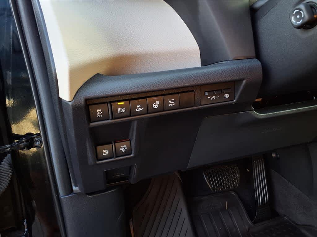 2024 Toyota Sienna Platinum AWD 7-Passenger