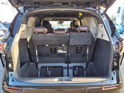 2024 Toyota Sienna Platinum AWD 7-Passenger