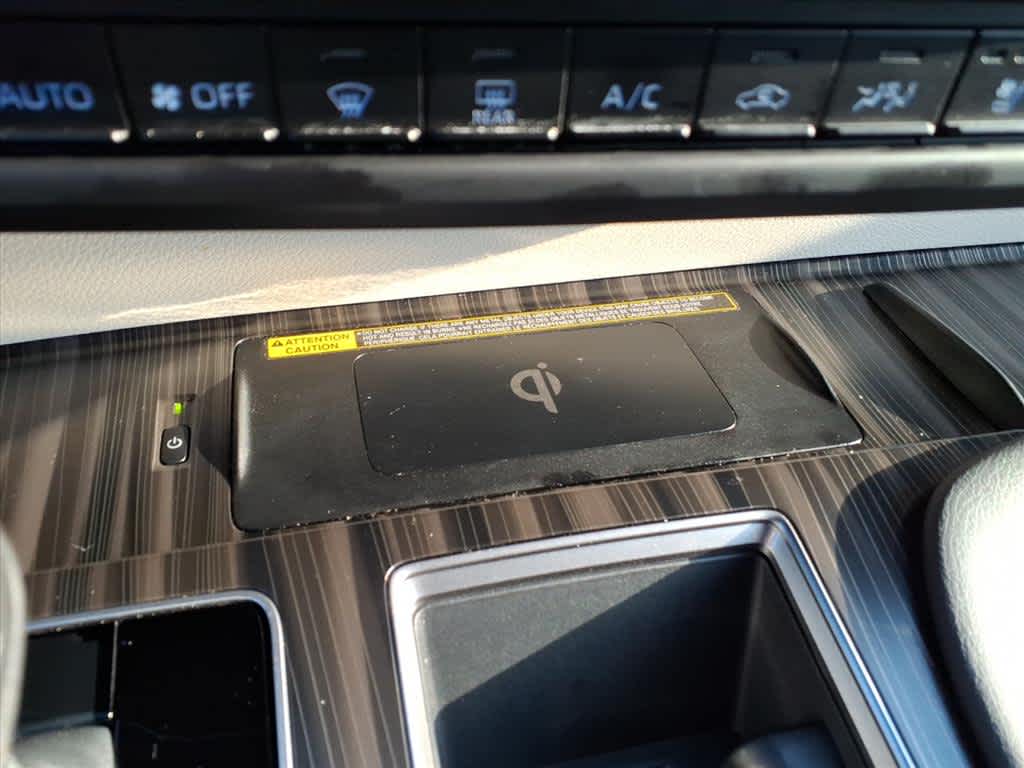 2024 Toyota Sienna Platinum AWD 7-Passenger