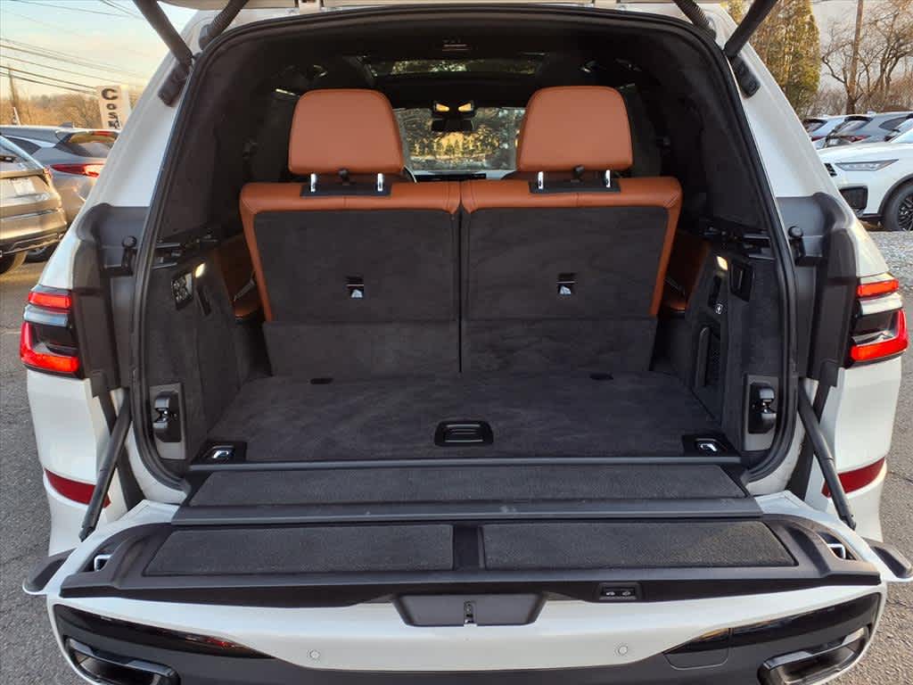 2024 BMW X7 xDrive40i Sports Activity Vehicle