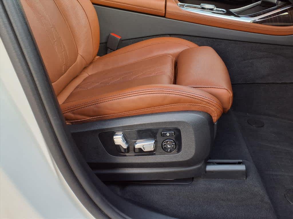 2024 BMW X7 xDrive40i Sports Activity Vehicle