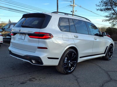 2024 BMW X7 xDrive40i Sports Activity Vehicle